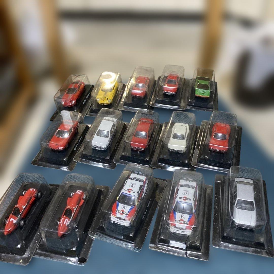 d*7様 ミニカーアルファロメロ15車種