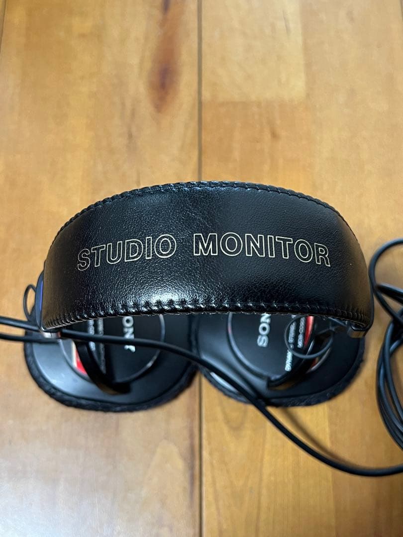 SONY MDR-CD900STスタジオモニターヘッドホン