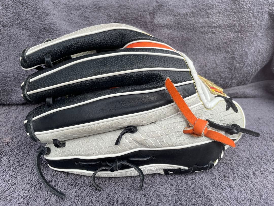 【中古美品/軟式用】Wilsonグローブ内野手用Hウェッブ