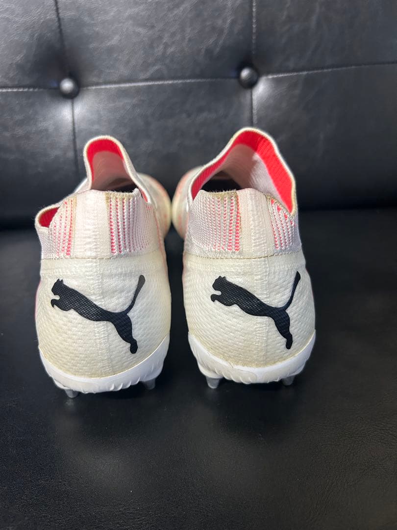Puma サッカーシューズ ハイカット ホワイト/レッド