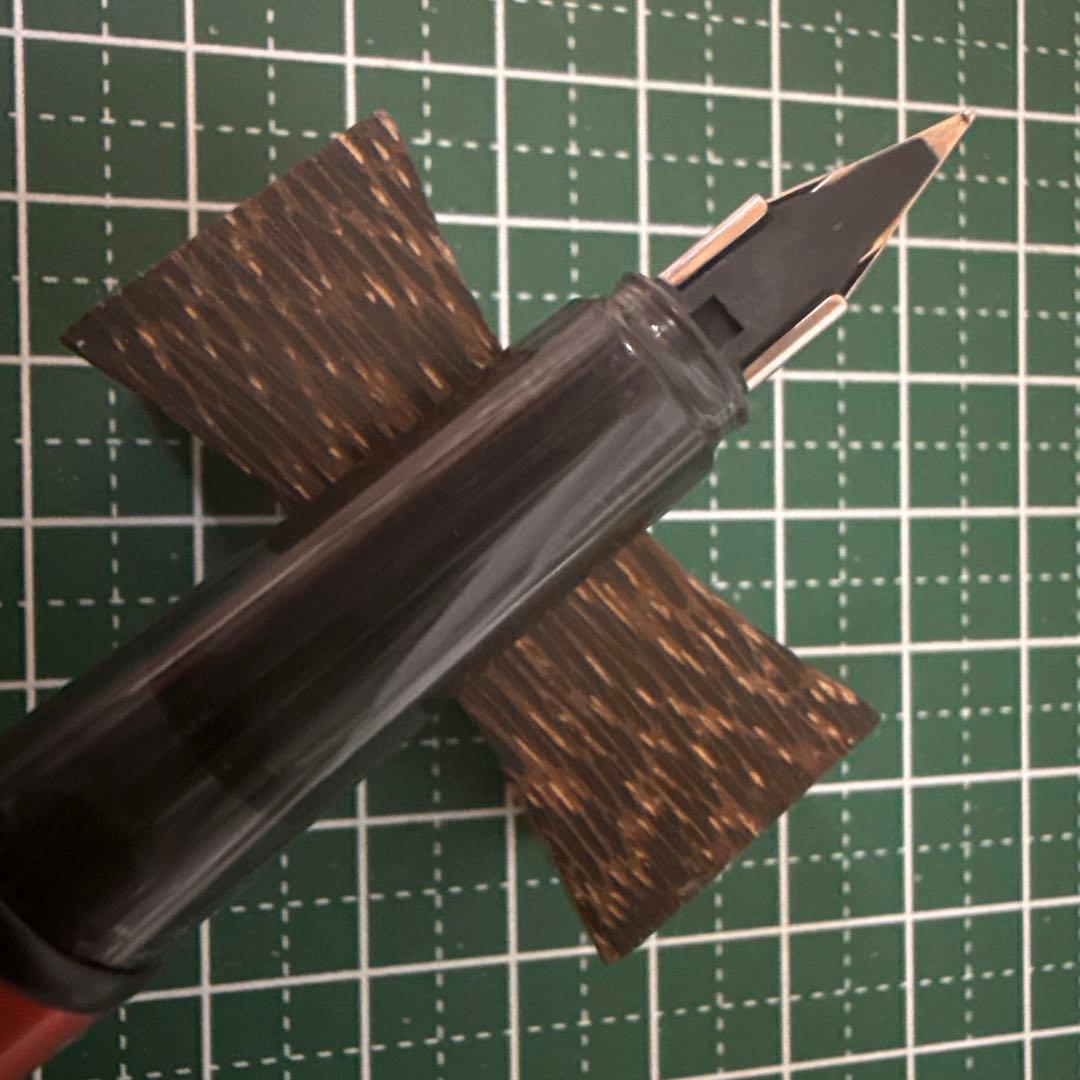 【希少品】LAMY アルスター 万年筆 2011年限定色 ラズベリー 洗浄済