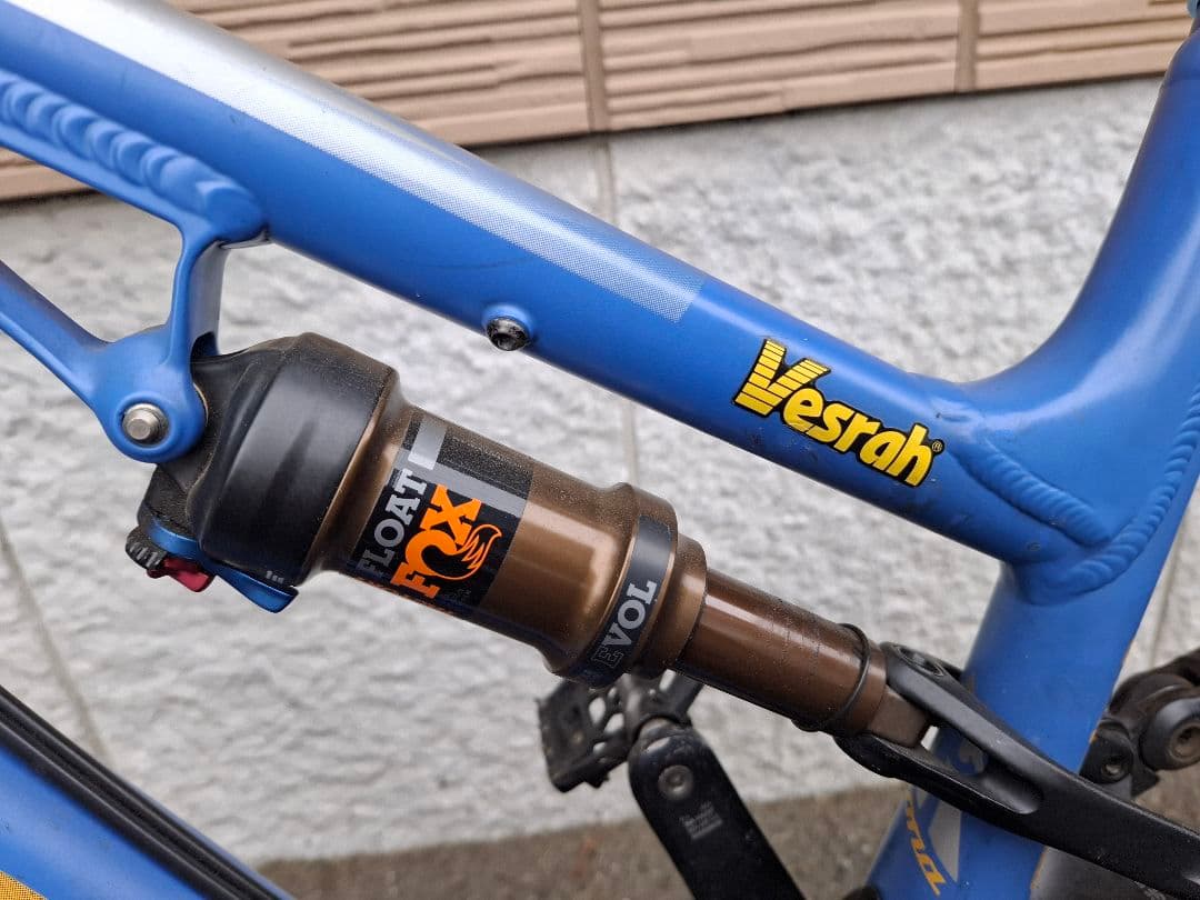 Kona Process 134 M 青 2017年モデル 定価412,000円