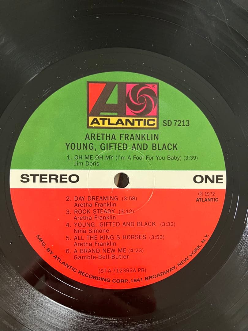 洋楽 ARETHA FRANKLIN/YOUNG, GIFTED AND BLACK