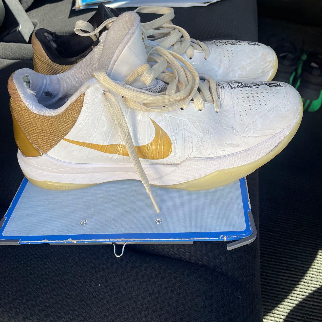 Kobe 5プロトロ　　コービー 5