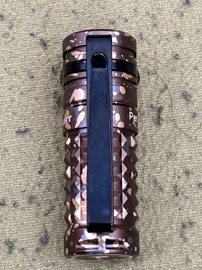 OLIGH Perun Mini 砂漠カモフラージュ