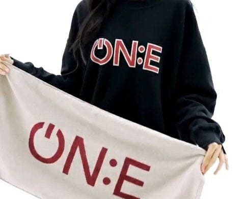 BTS MOS ONE スウェット トレーナー