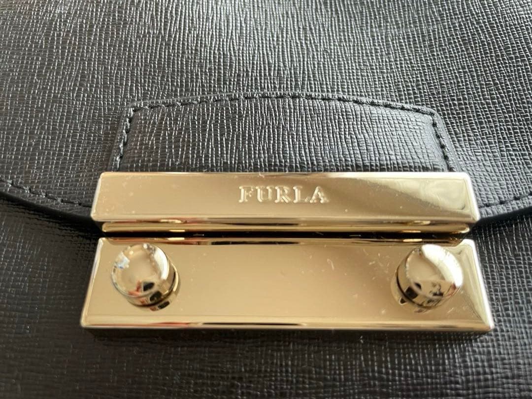 【新品未使用】フルラ/FURLA ２wayジュリア チェーンレザーバッグ