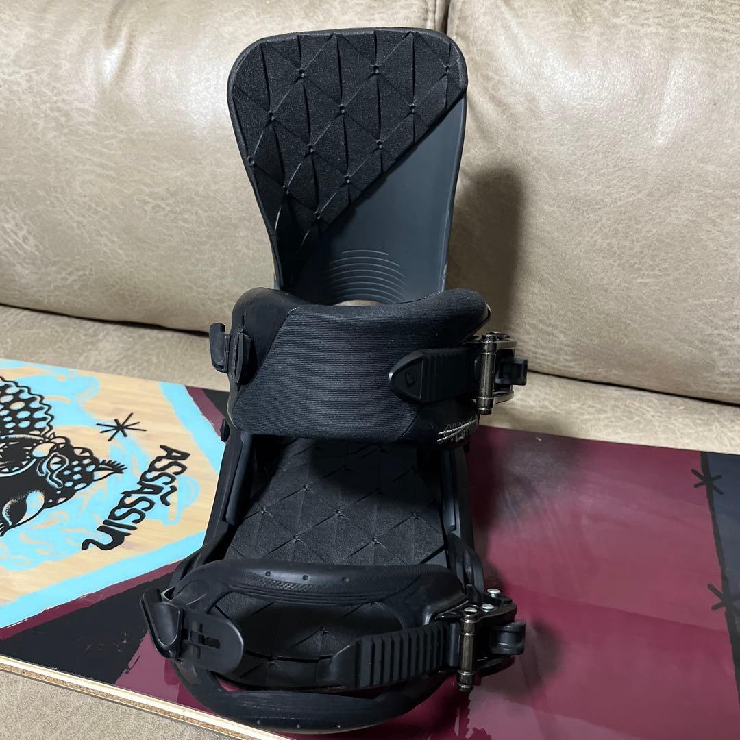 SALOMON ASSASSIN 153× SALOMON DISTRICT M