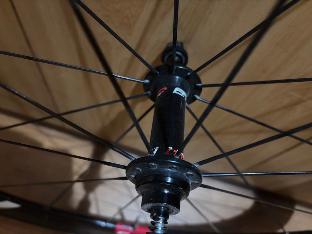 FFWD F5R チューブラーホイール 前輪