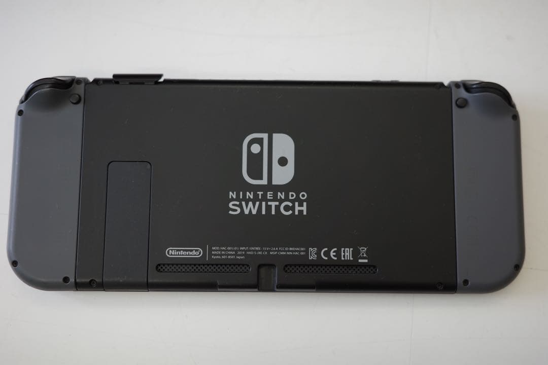 Nintendo Switch 本体　グレー