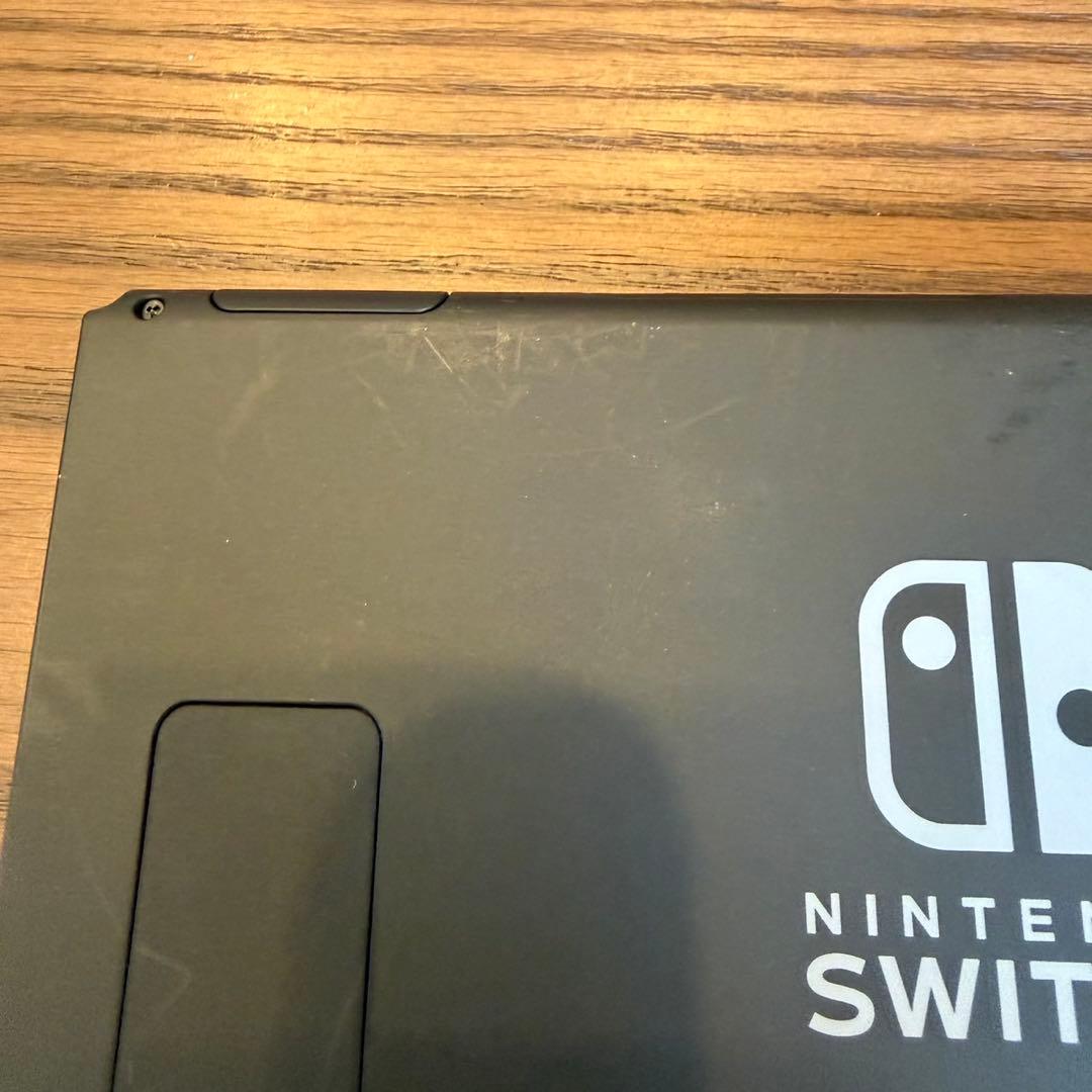 あ*ん様 任天堂 Switch 本体のみ