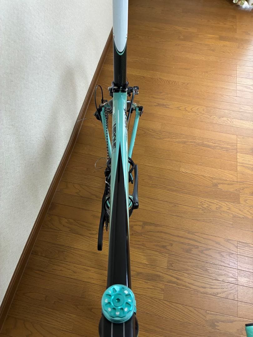 Bianchi Nirone 7 105 ロードバイク チェレステ