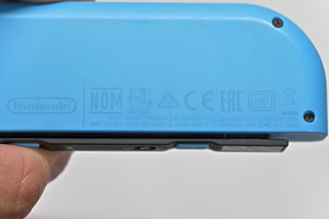【美品・全付属品】Nintendo Switch 本体 赤青 Joy-Con