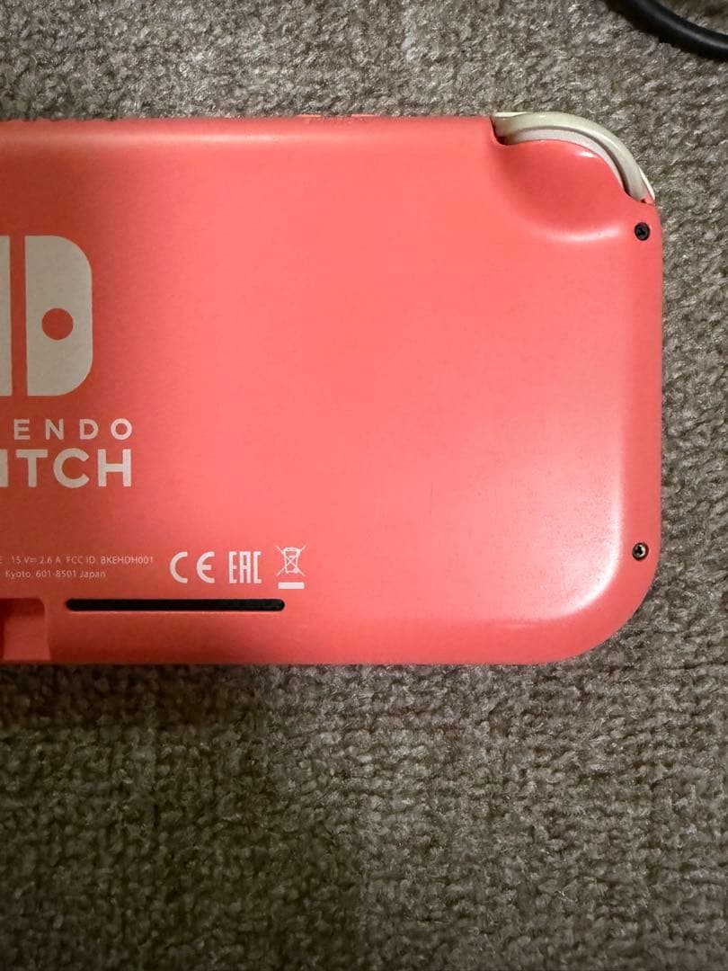 Nintendo Switch Lite コーラル 本体、キャリングケース付き