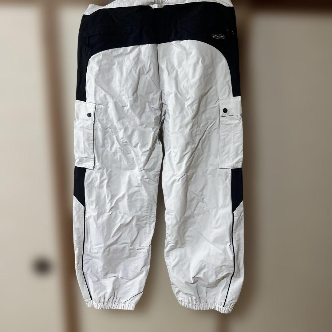 新品未使用　QUIKSILVER クイックシルバー　カーゴパンツ　白