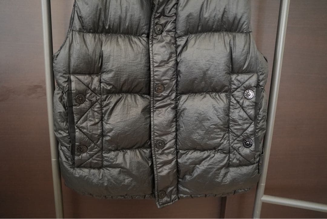 STONE  GARMENT DYED DOWN VEST 黒 L