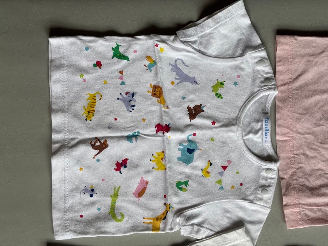 4枚セット　familiar Tシャツ　半袖　おはなしTシャツ