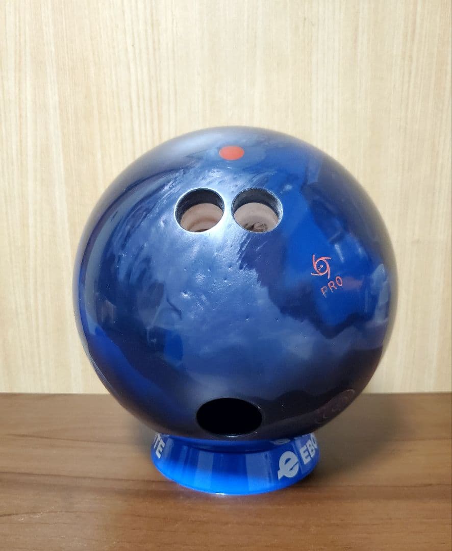 アイオンプロ　 ボウリングボール　１５P