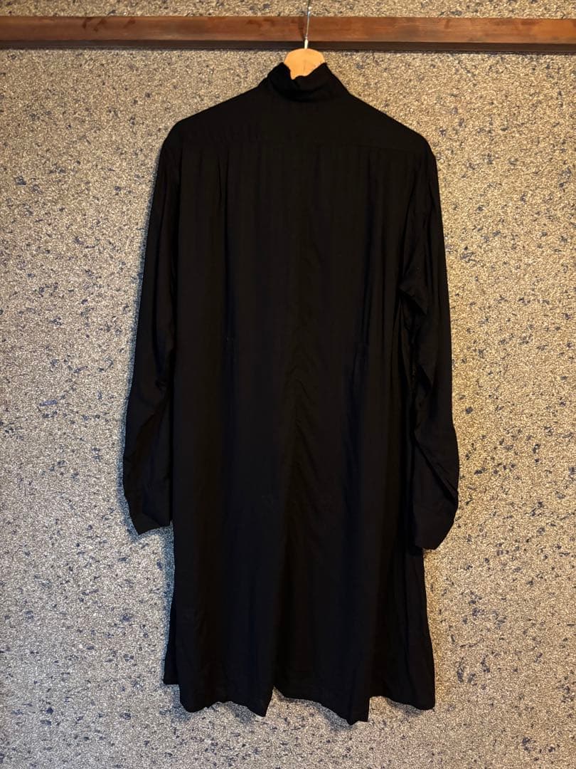 ANN DEMEULEMEESTERシャツワンピース 黒 レーヨン 変形