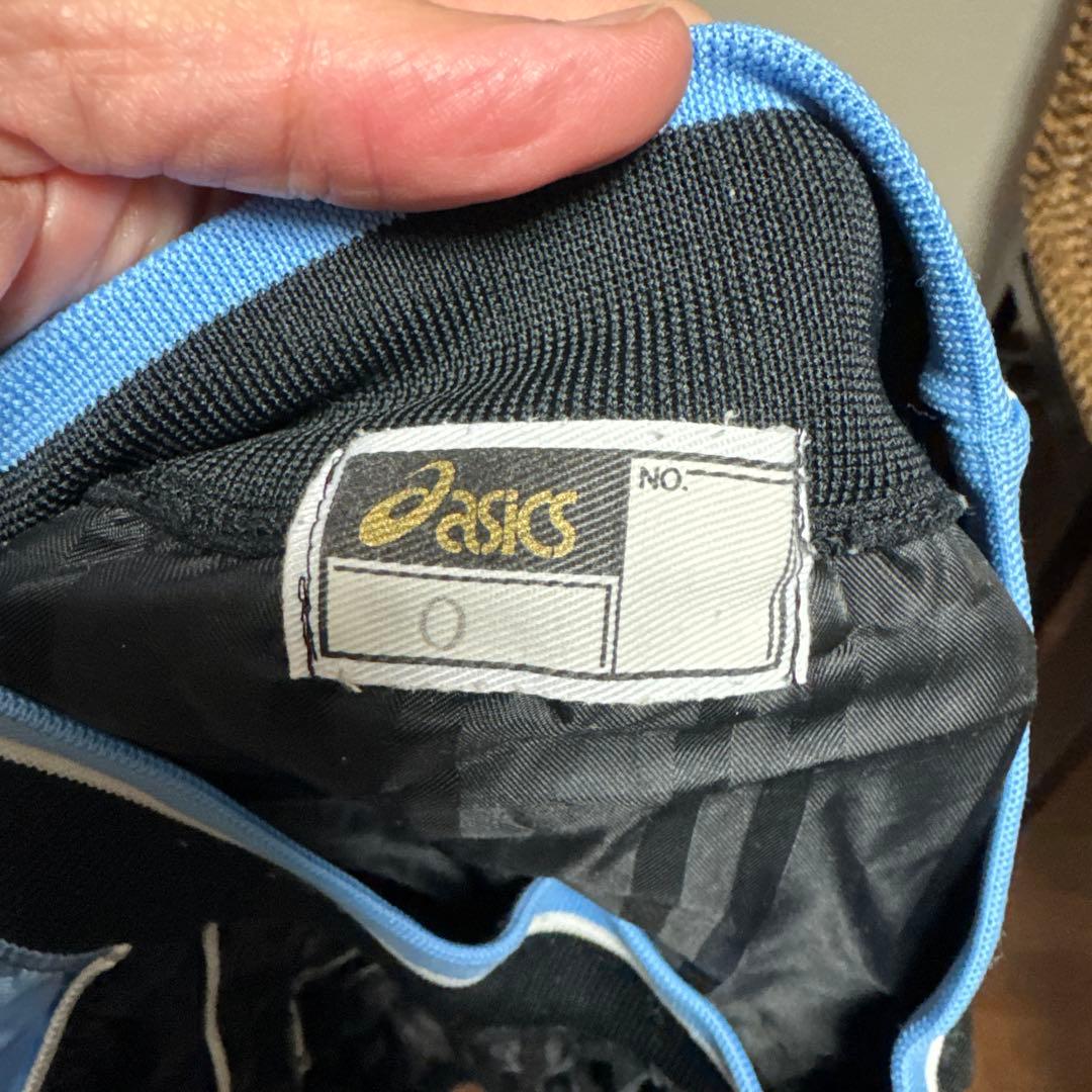 川崎フロンターレ　asics ピステ上下セット 黒/青
