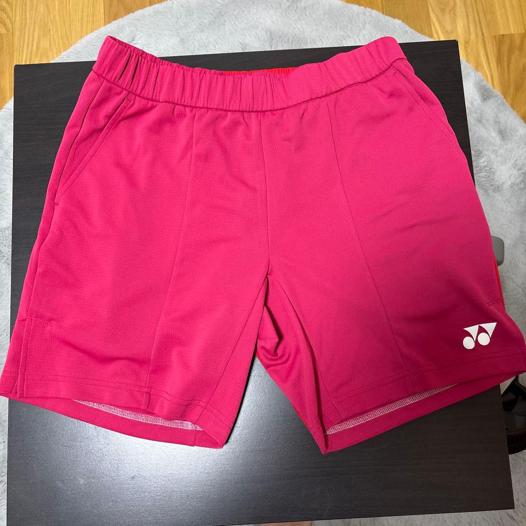 ヨネックス　バドミントン　ハーフパンツセット