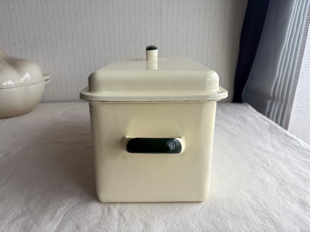 ブレッド缶(現代物) 麦模様