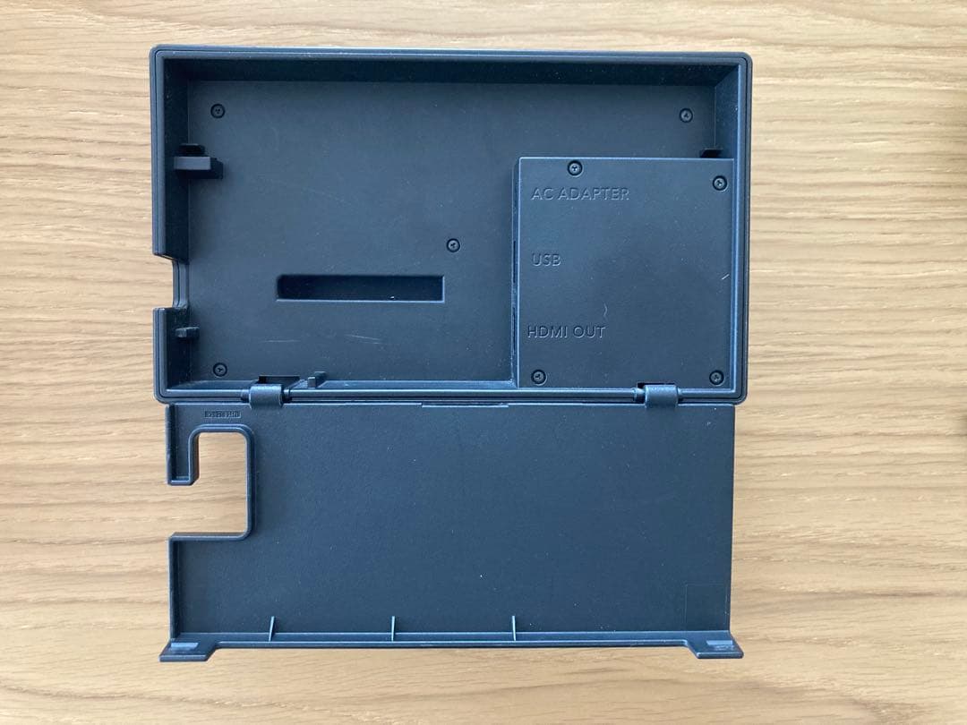 Nintendo Switch 本体 と プロコントローラー