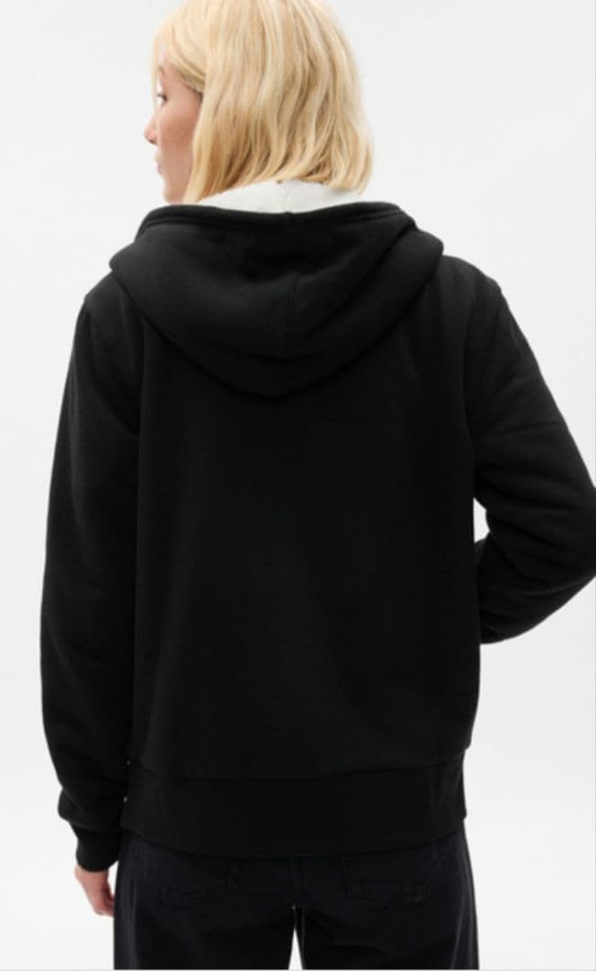 【人気即完売品】GAPリラックスフィットパーカー ボア ブラック 黒 フルジップ