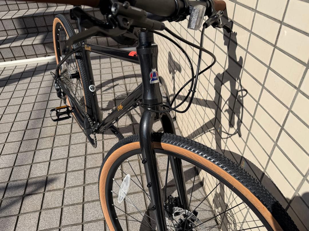 FUJI フジ TALAWAH BLACK MICA クロスバイク