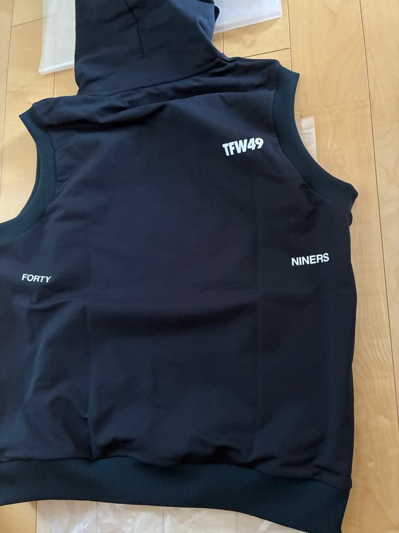 メンズウェア TFW49 RELAX HOODED VEST
