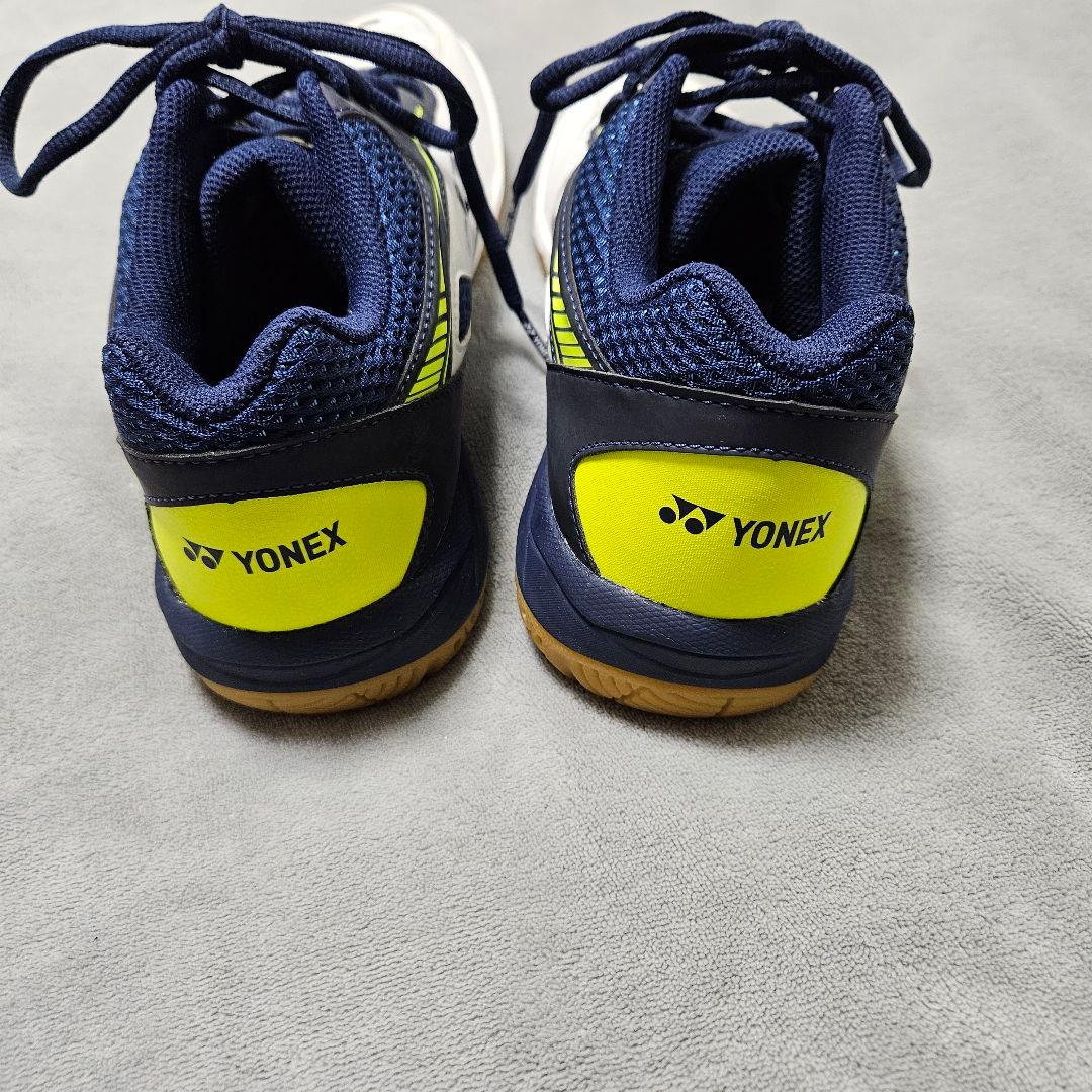 【美品】YONEX パワークッション 65ZW バドミントンシューズ 26.0