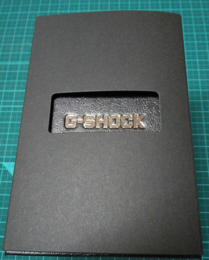 中古 Gショック AWG-M100S-7AJF カシオ