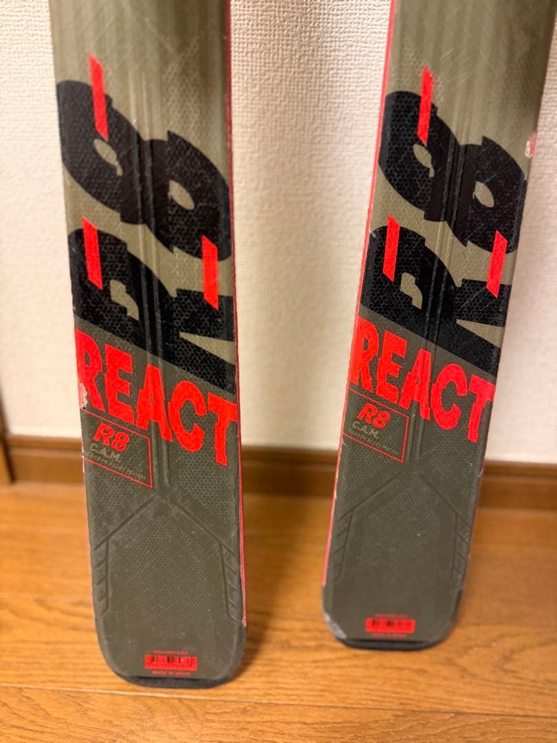 ROSSIGNOL /ロシニョールREACT 8スキー ビンディング付き