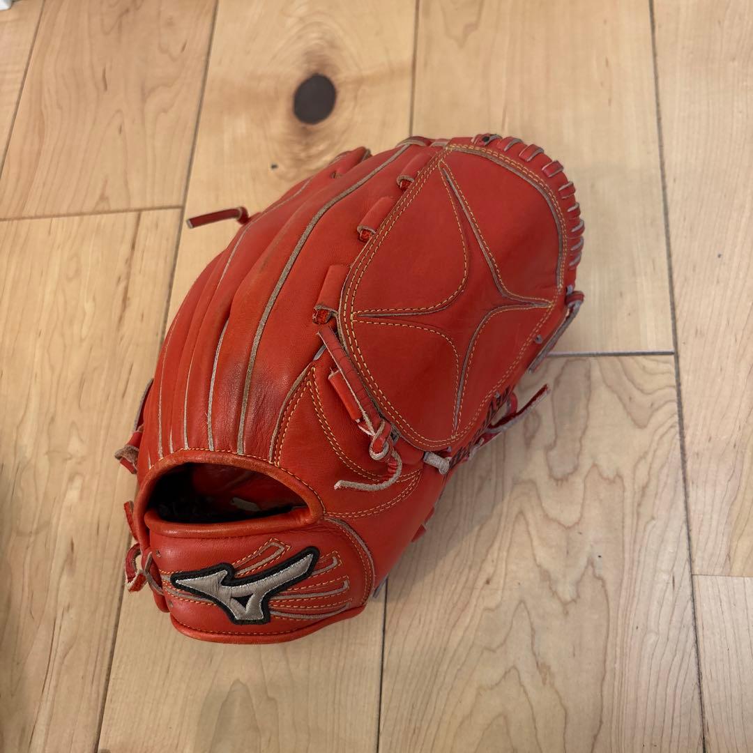 Mizuno 軟式グローブ オレンジ 右投げ用