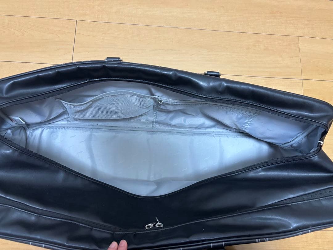 バドミントン バッグ 青と黒