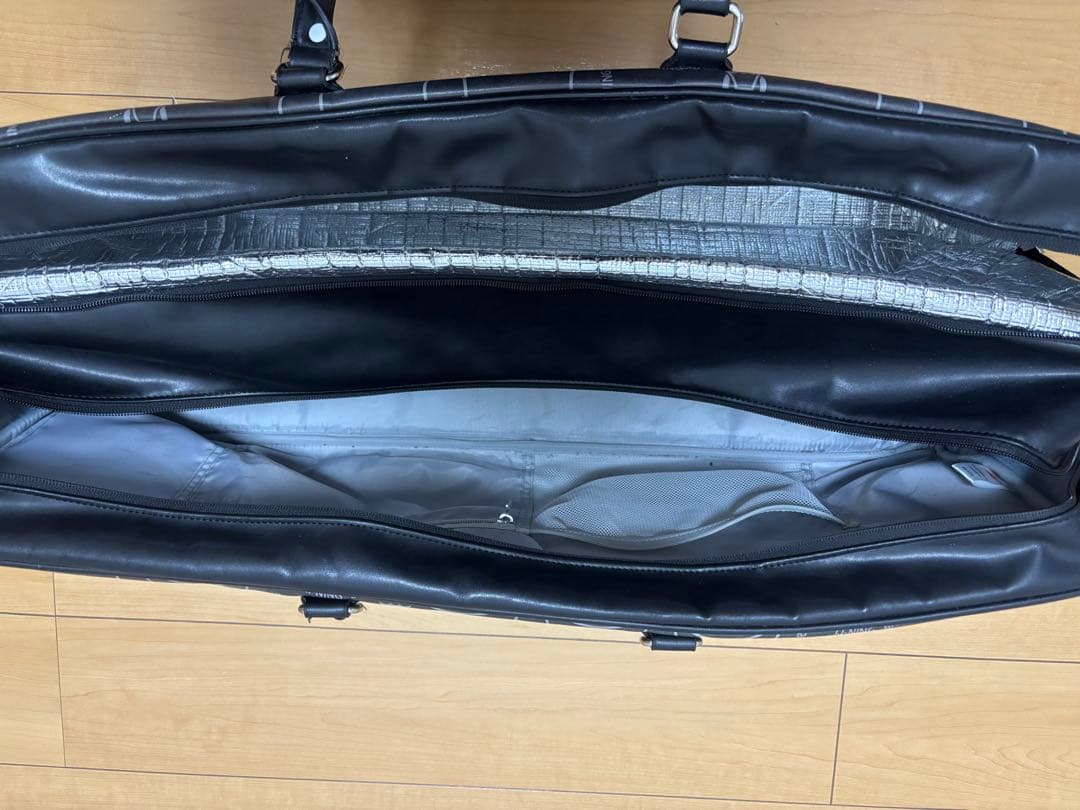 バドミントン バッグ 青と黒
