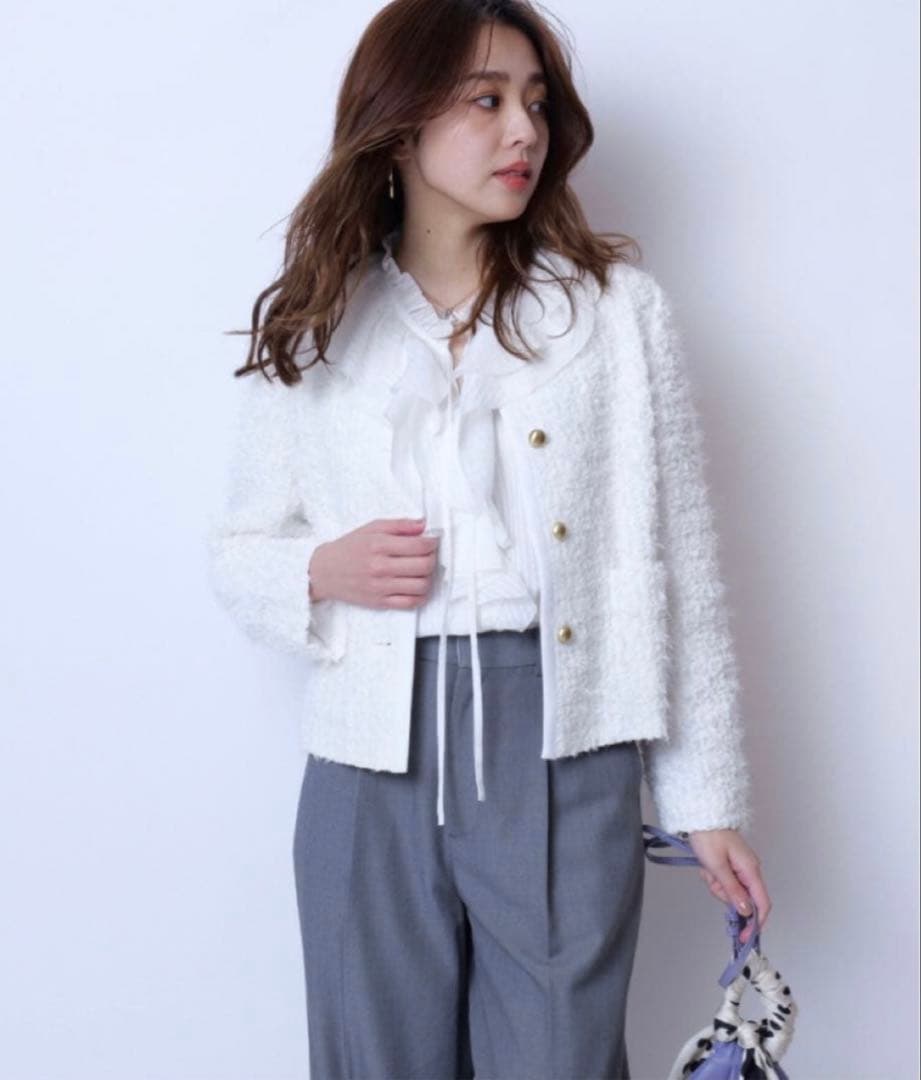 【美品】ジャスグリッティー シアーストライプラッフルブラウス オフィス