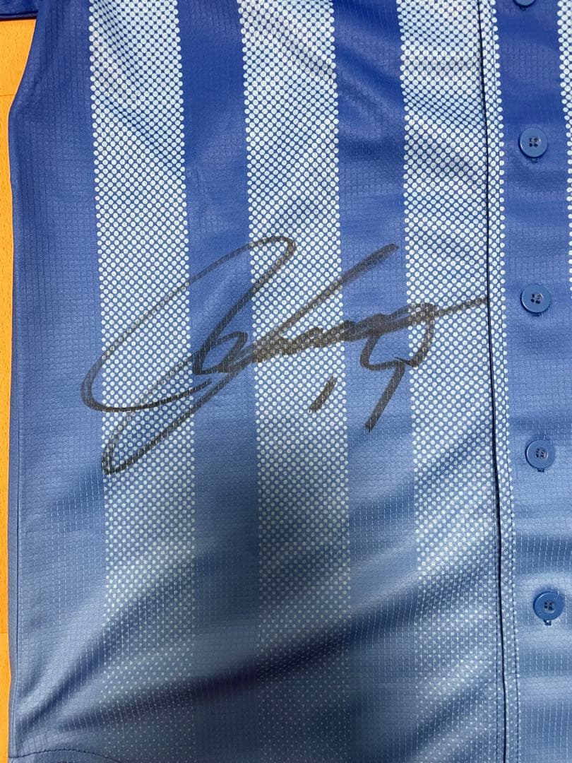 横浜DeNAベイスターズ　山崎康晃　サイン　ユニフォーム