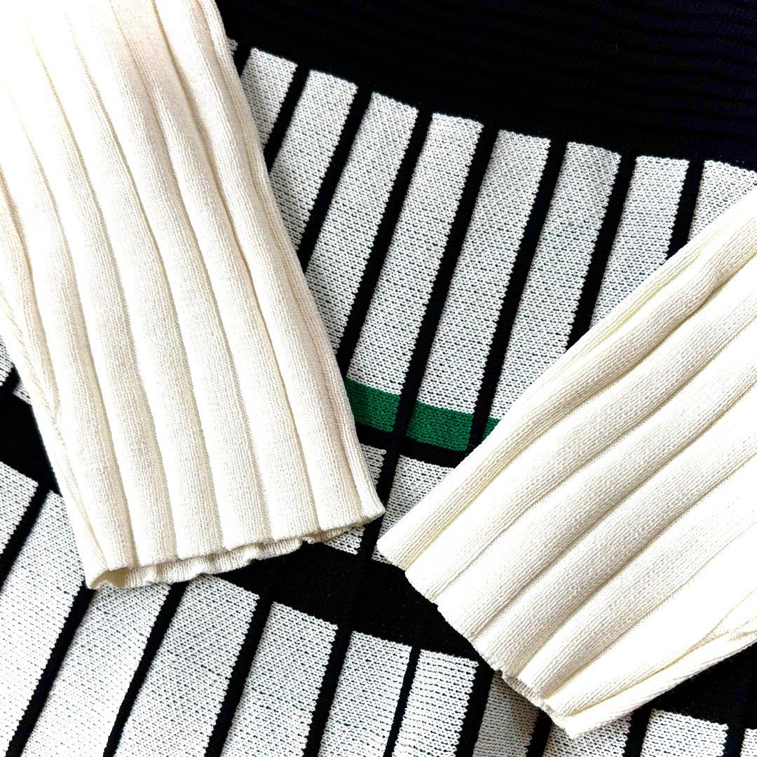 極美品　ダイアグラム　配色プリーツ　ロングニットワンピース　カシュクール