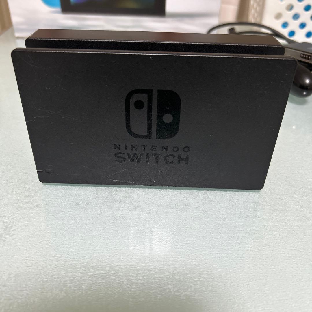 Nintendo Switch 本体一式　箱あり　おまけの赤 Joy-Con