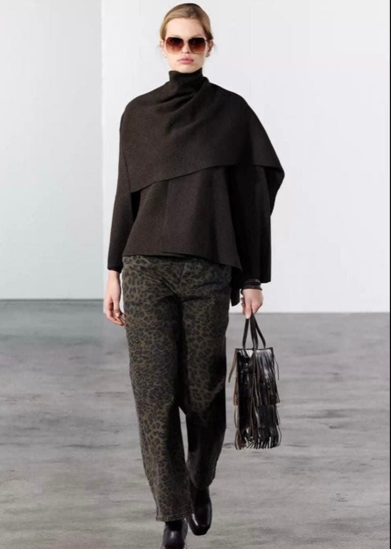 【新品・タグ付き】1.3万円 ZARA ザラ スカーフ付きショートニットコート