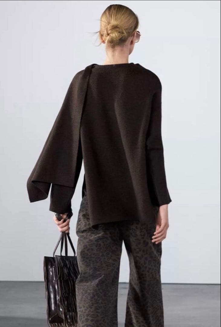 【新品・タグ付き】1.3万円 ZARA ザラ スカーフ付きショートニットコート