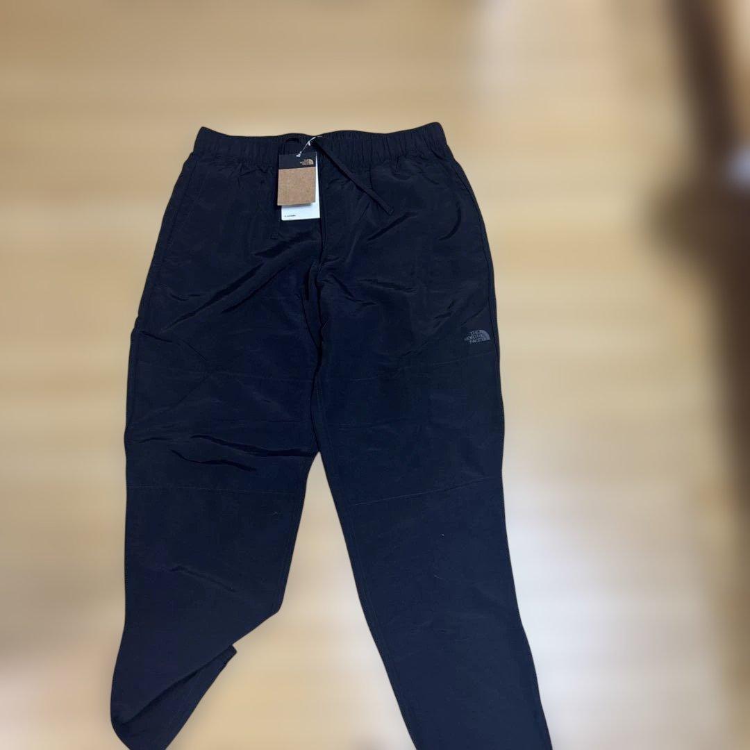 THE NORTH FACE ナイロンパンツ