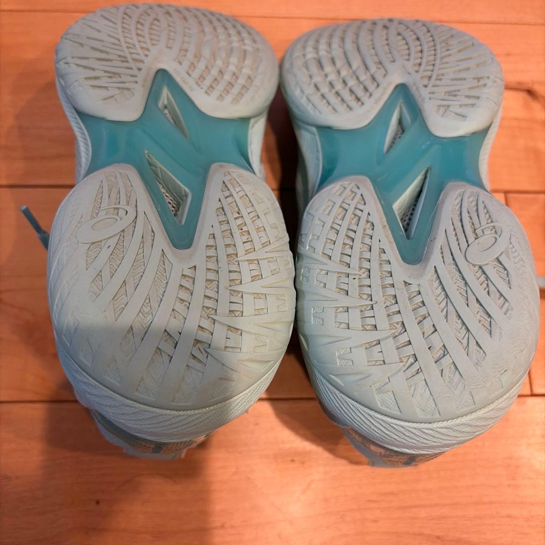 ASICS バスケットボールシューズ ライトブルー