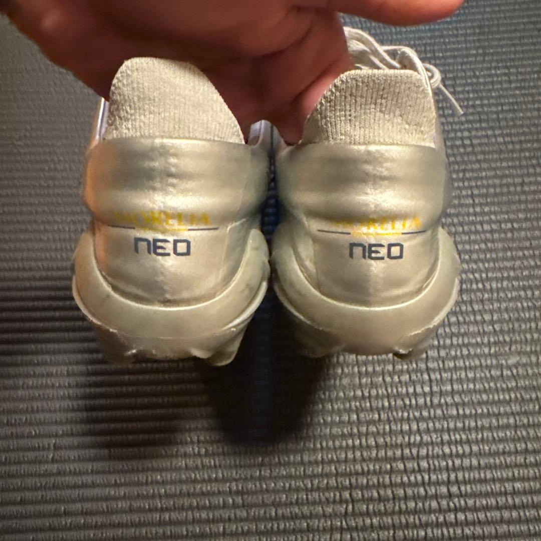 Mizuno Morelia Neo サッカーシューズ シルバー