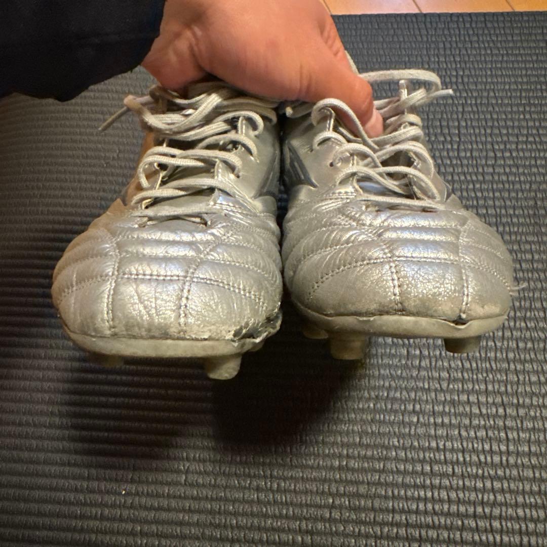 Mizuno Morelia Neo サッカーシューズ シルバー