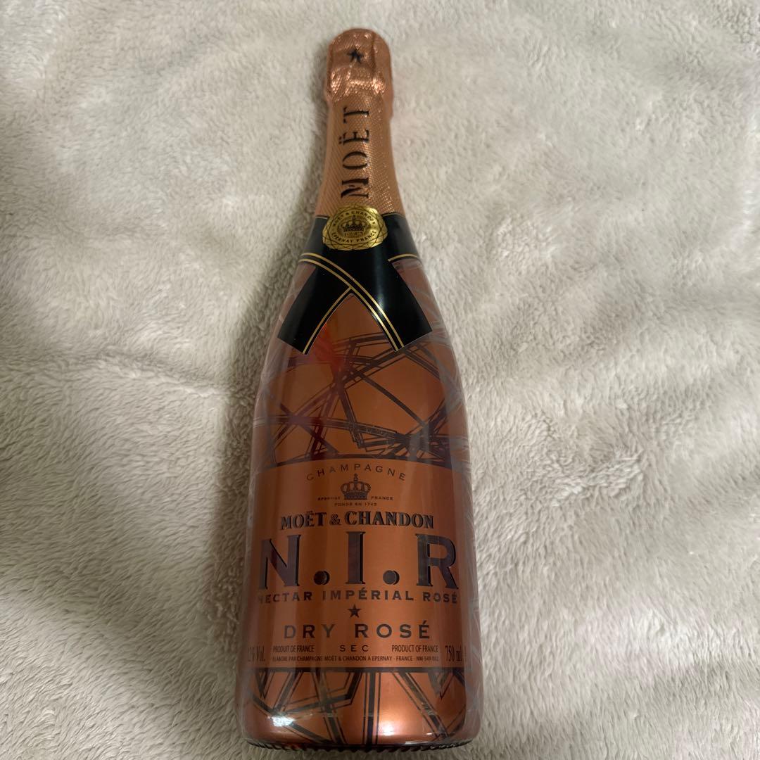MOËT & CHANDON シャンパン