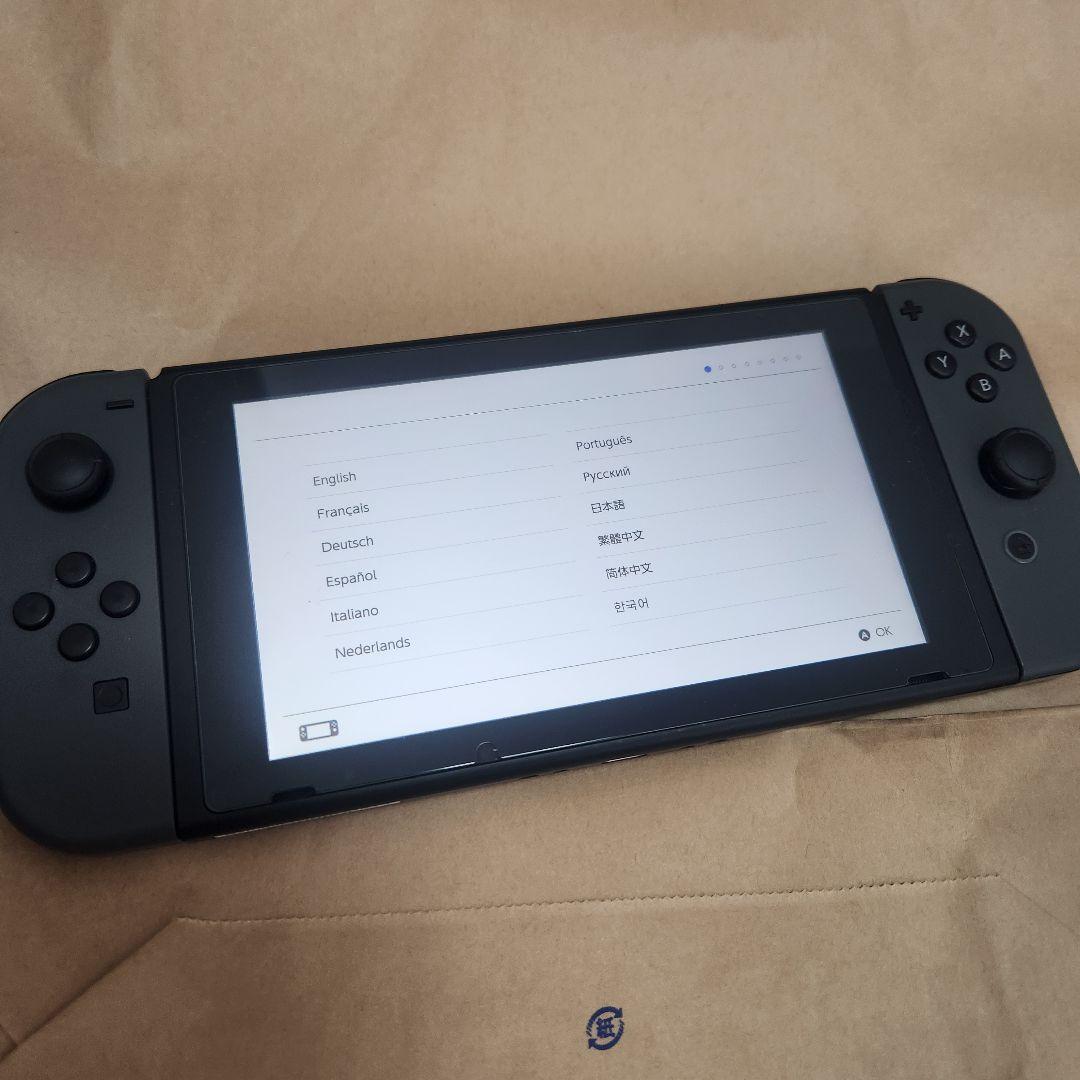 Switch　本体　グレー　ジョイコン