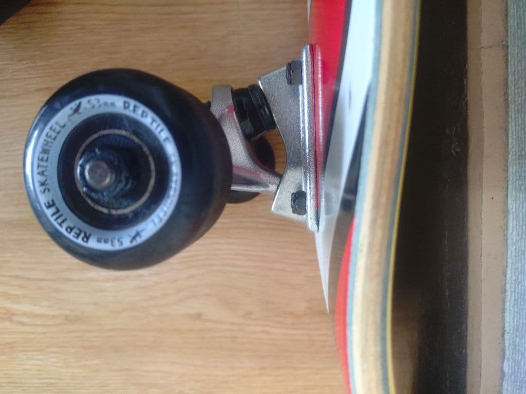 REAL スケートボード 赤