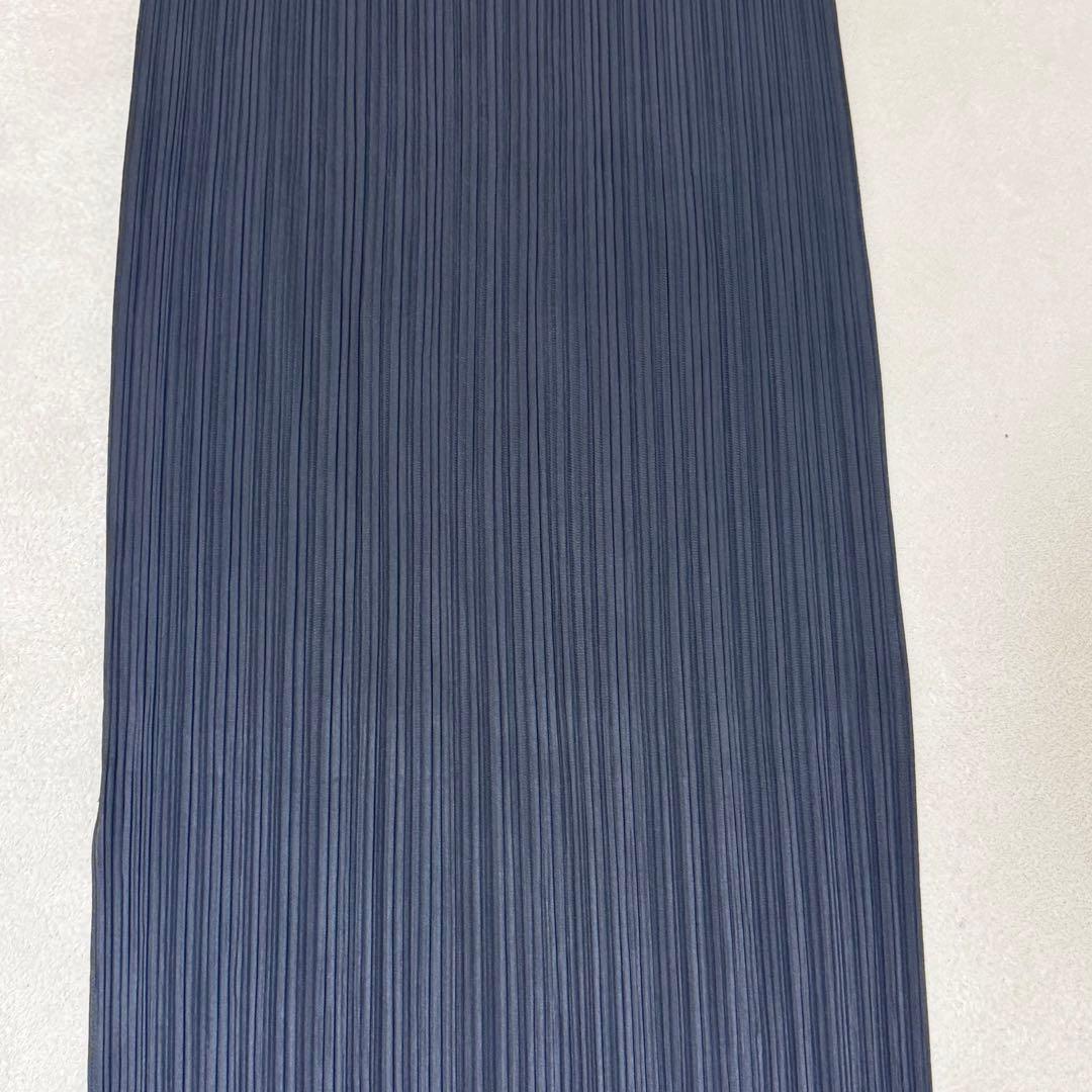 美品✨PLEATS PLEASE 黒色　スリット入り　プリーツ　ロングワンピース